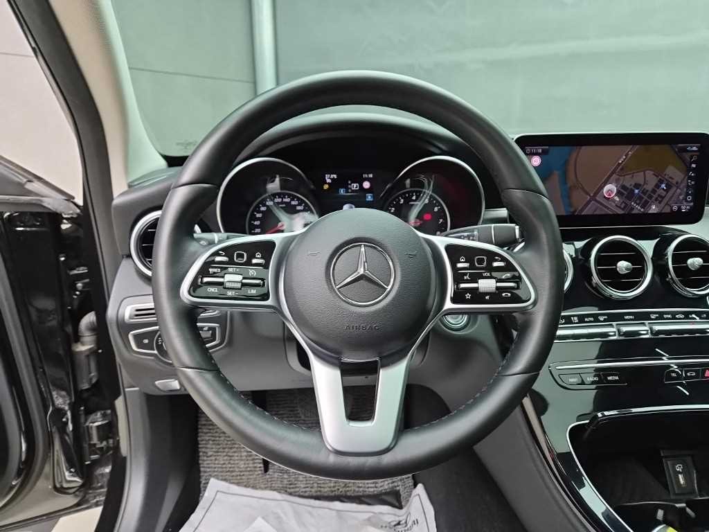 벤츠 C 클래스 C클래스 W205 C200 아방가르드 이미지 9