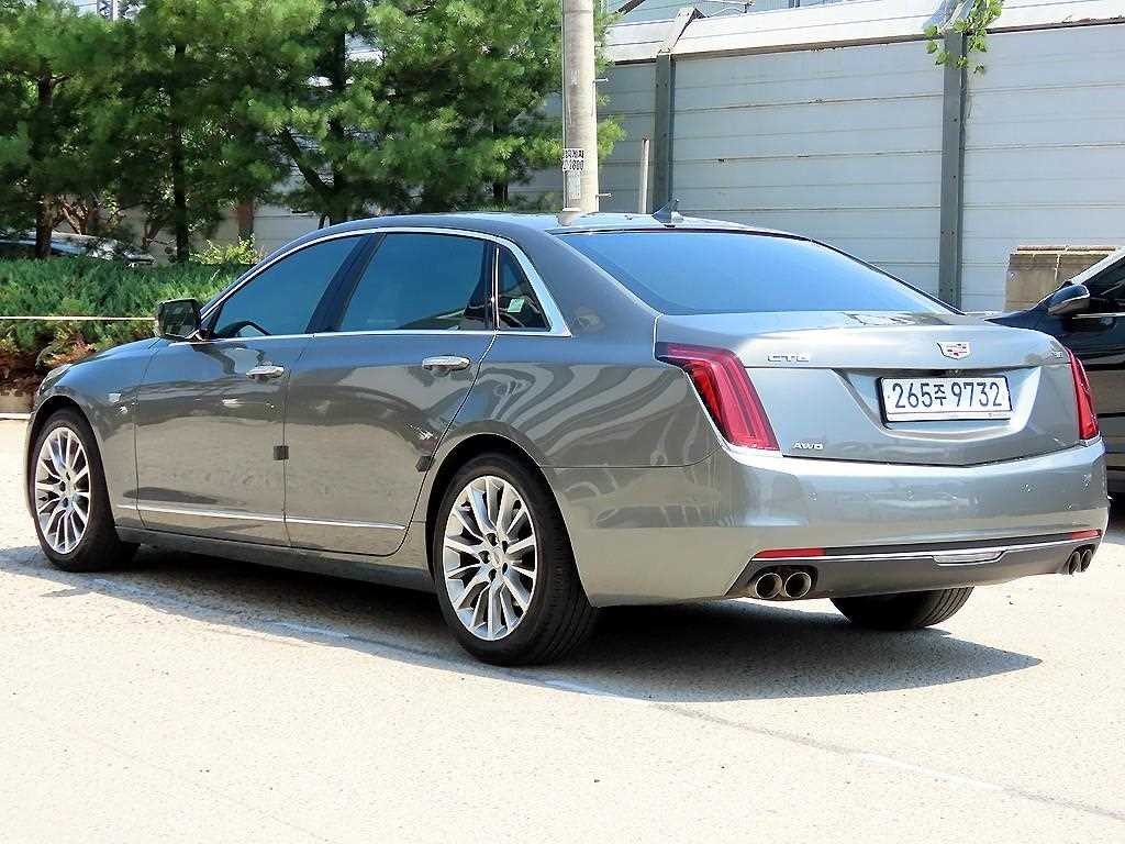 캐딜락 CT6 3.6 프리미엄 AWD 이미지 3