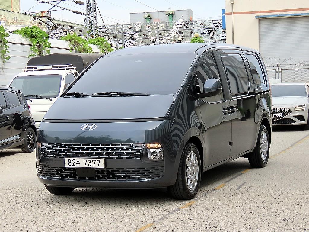 현대 스타리아 2WD 디젤 카고 모던 3인승 이미지 2