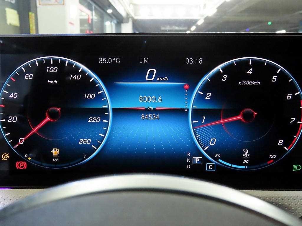 벤츠 A 클래스 A클래스 W177 A220 세단 이미지 10