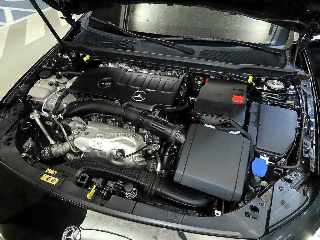 벤츠 A 클래스 A클래스 W177 A220 세단 이미지 17