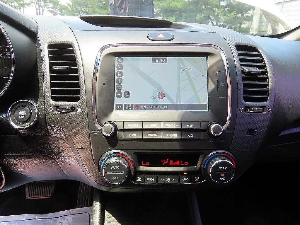 기아 K3 더뉴 K3 1.6 GDI 프레스티지 이미지 13