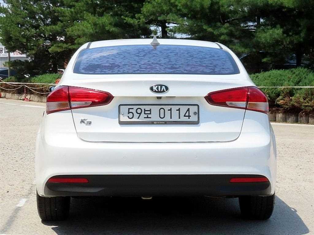 기아 K3 더뉴 K3 1.6 GDI 프레스티지 이미지 4