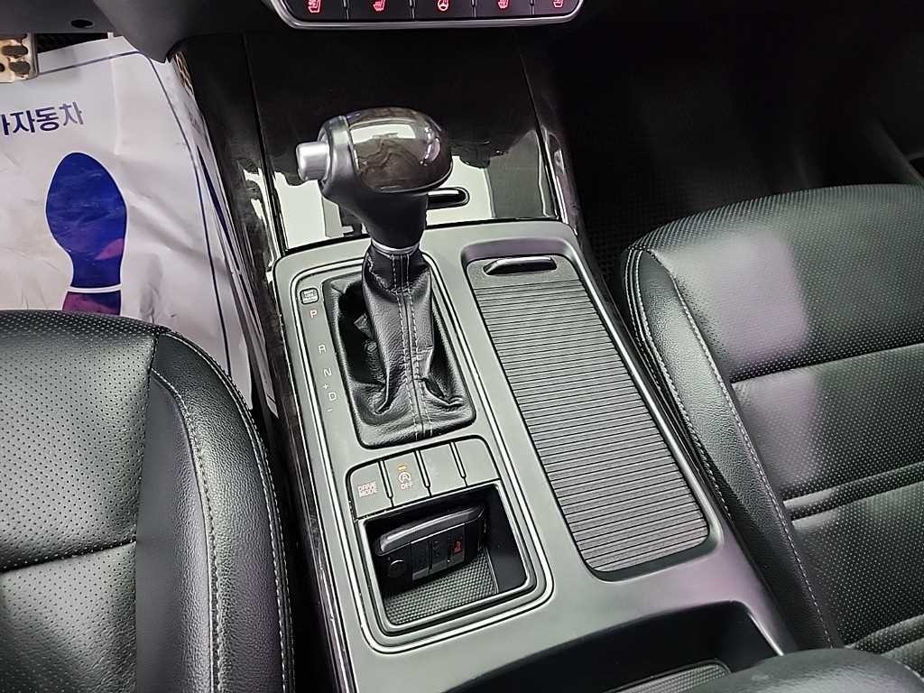 기아 쏘렌토 올 뉴 쏘렌토 디젤 2WD 2.0 프레스티지 이미지 8