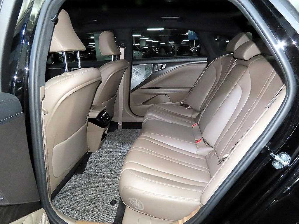 기아 K8 2.5 2WD 노블레스 이미지 6