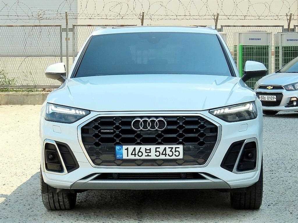 아우디 Q5 Q5 (FY) 45 TFSI 콰트로 프리미엄 이미지 1