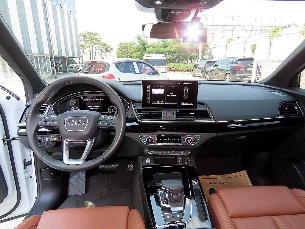 아우디 Q5 Q5 (FY) 45 TFSI 콰트로 프리미엄 이미지 7