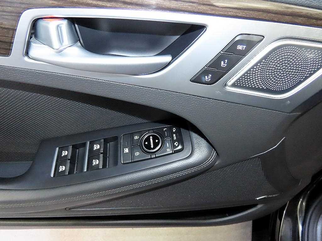 제네시스 G80 3.3 GDI AWD 프리미엄 럭셔리 이미지 13