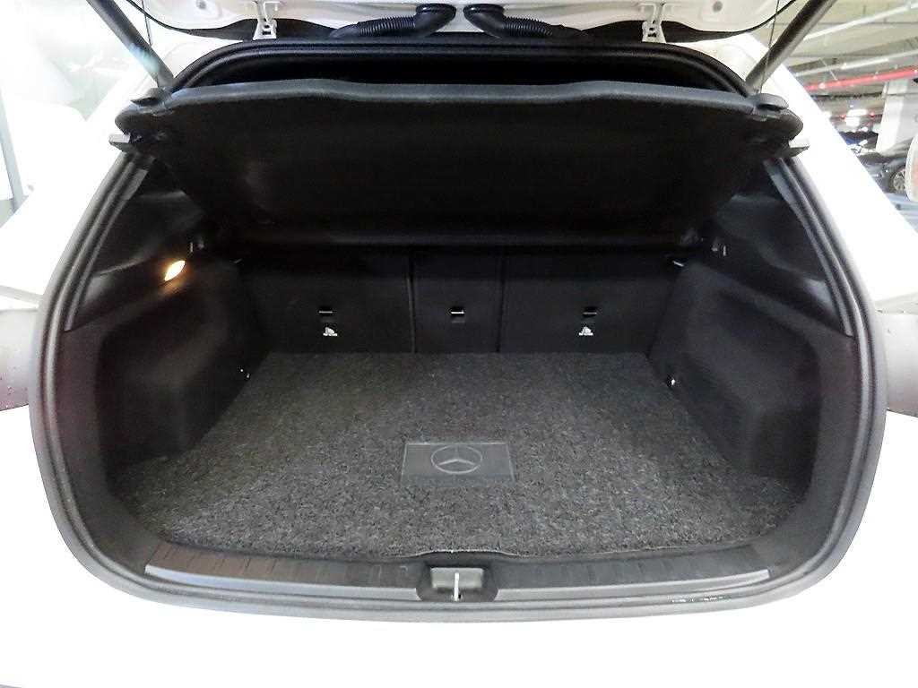 벤츠 GLA 클래스 GLA클래스 H247 GLA250 4MATIC 이미지 17