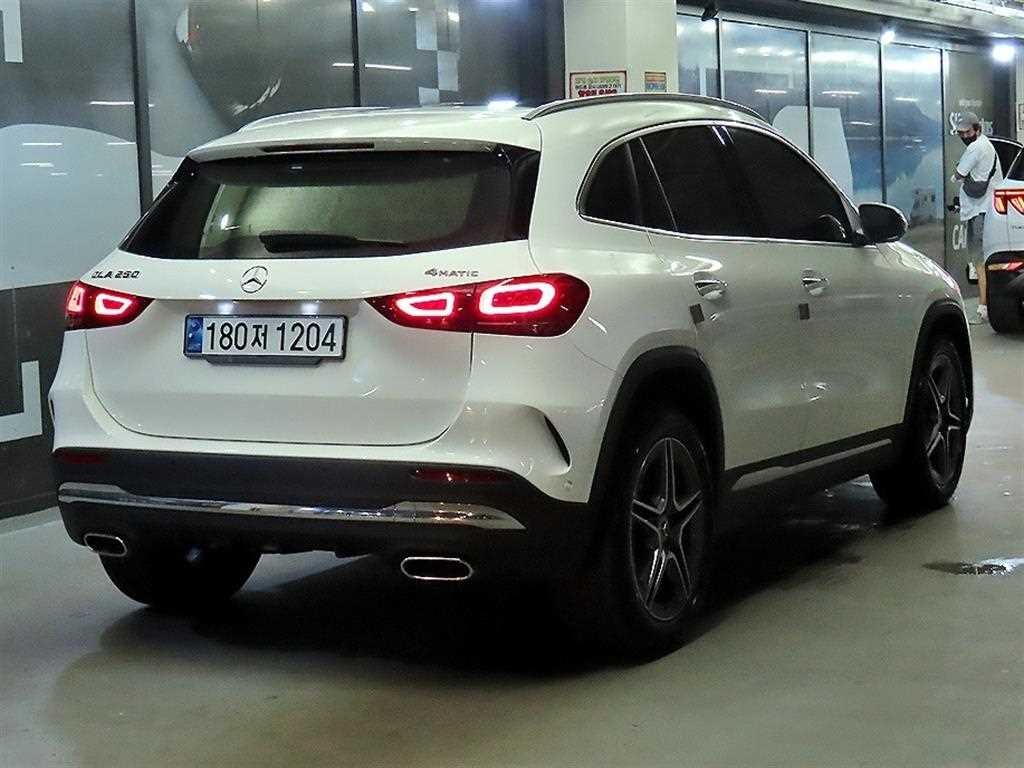 벤츠 GLA 클래스 GLA클래스 H247 GLA250 4MATIC 이미지 4