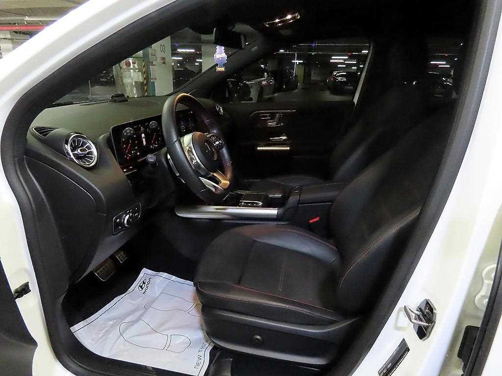 벤츠 GLA 클래스 GLA클래스 H247 GLA250 4MATIC 이미지 6