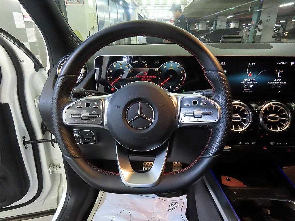 벤츠 GLA 클래스 GLA클래스 H247 GLA250 4MATIC 이미지 8