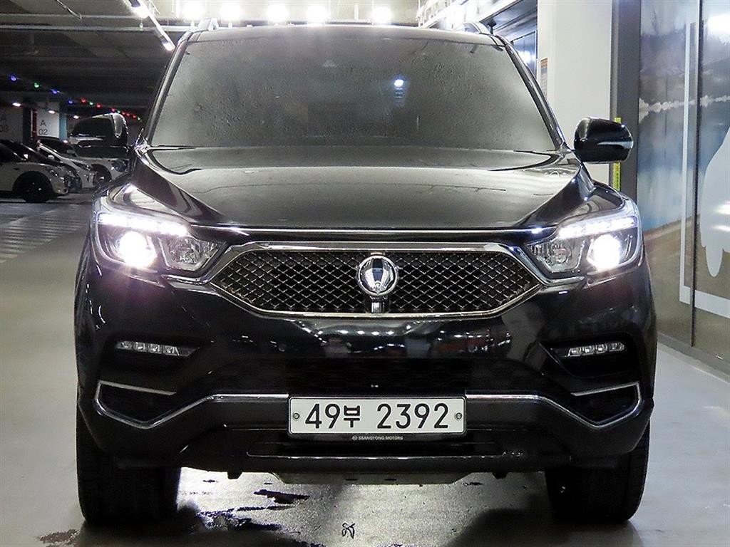 KG모빌리티(쌍용) 렉스턴 G4렉스턴 디젤 2.2 2WD 유라시아 에디션 이미지 2