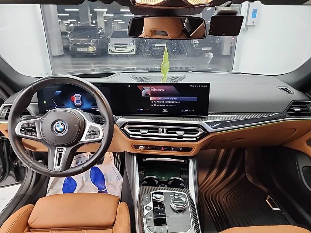 BMW i4 eDrive 40 M 스포츠 프로 이미지 7
