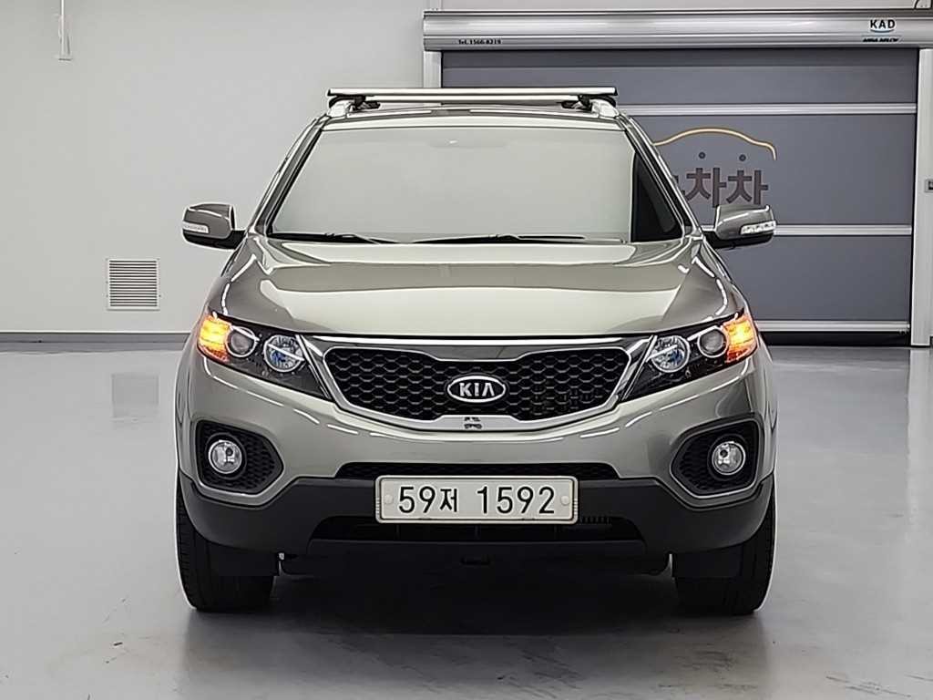 기아 쏘렌토 쏘렌토 R 디젤 4WD 2.2 TLX 최고급형 이미지 2