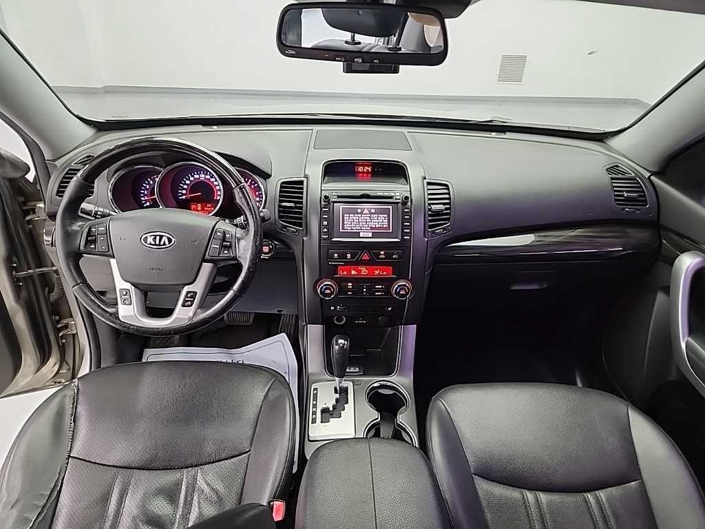 기아 쏘렌토 쏘렌토 R 디젤 4WD 2.2 TLX 최고급형 이미지 7