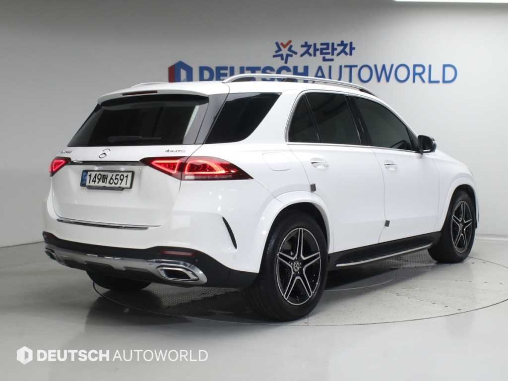 벤츠 GLE 클래스 GLE 클래스 W167 GLE 450 4MATIC 이미지 2