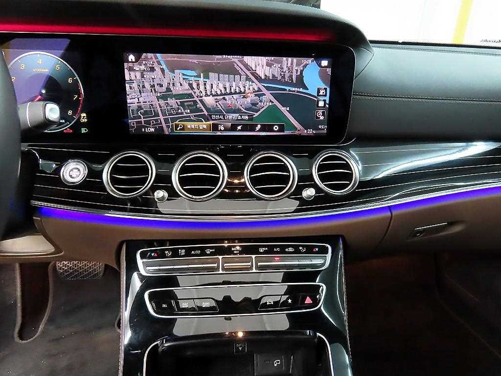 벤츠 E 클래스 E-클래스 W213 E450 4MATIC 익스클루시브 이미지 15
