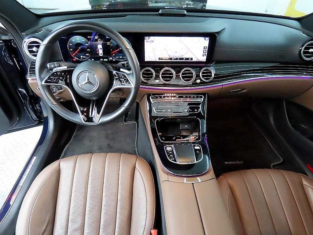 벤츠 E 클래스 E-클래스 W213 E450 4MATIC 익스클루시브 이미지 7