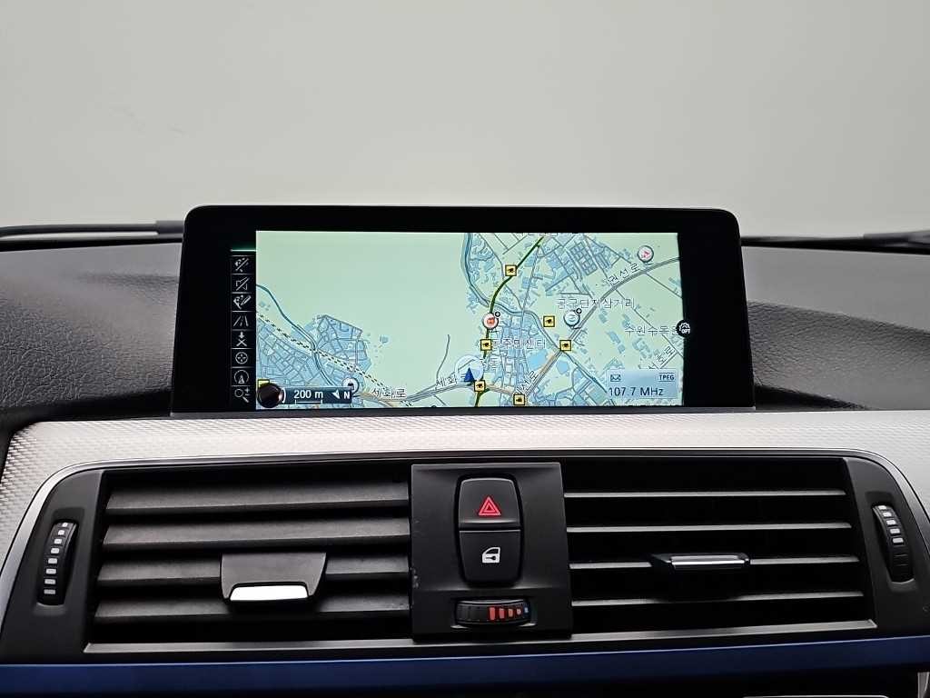 BMW 3시리즈 3시리즈 (F30) 328i M 스포츠 이미지 15