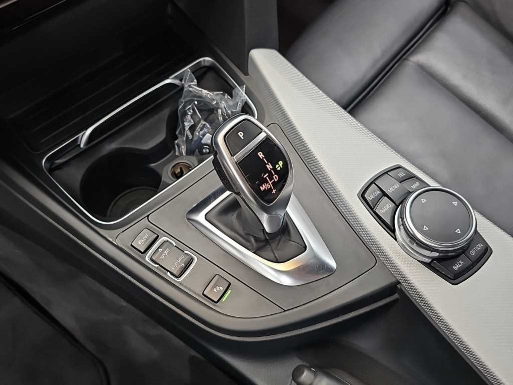 BMW 3시리즈 3시리즈 (F30) 328i M 스포츠 이미지 8