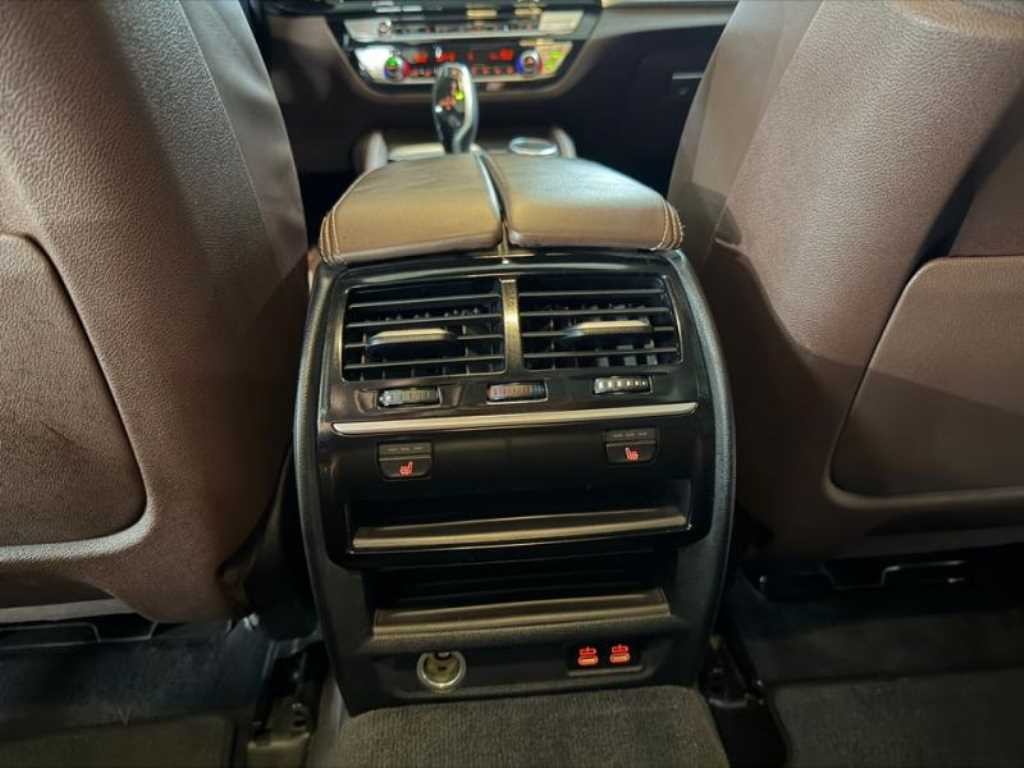 BMW 5시리즈 5시리즈 (G30) 530i xDrive 럭셔리 플러스 이미지 17