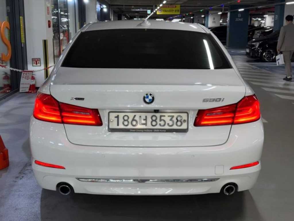 BMW 5시리즈 5시리즈 (G30) 530i xDrive 럭셔리 플러스 이미지 5