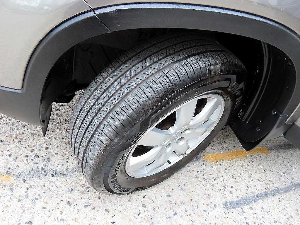 기아 쏘렌토 쏘렌토 R 디젤 2WD 2.0 TLX 고급형 이미지 19