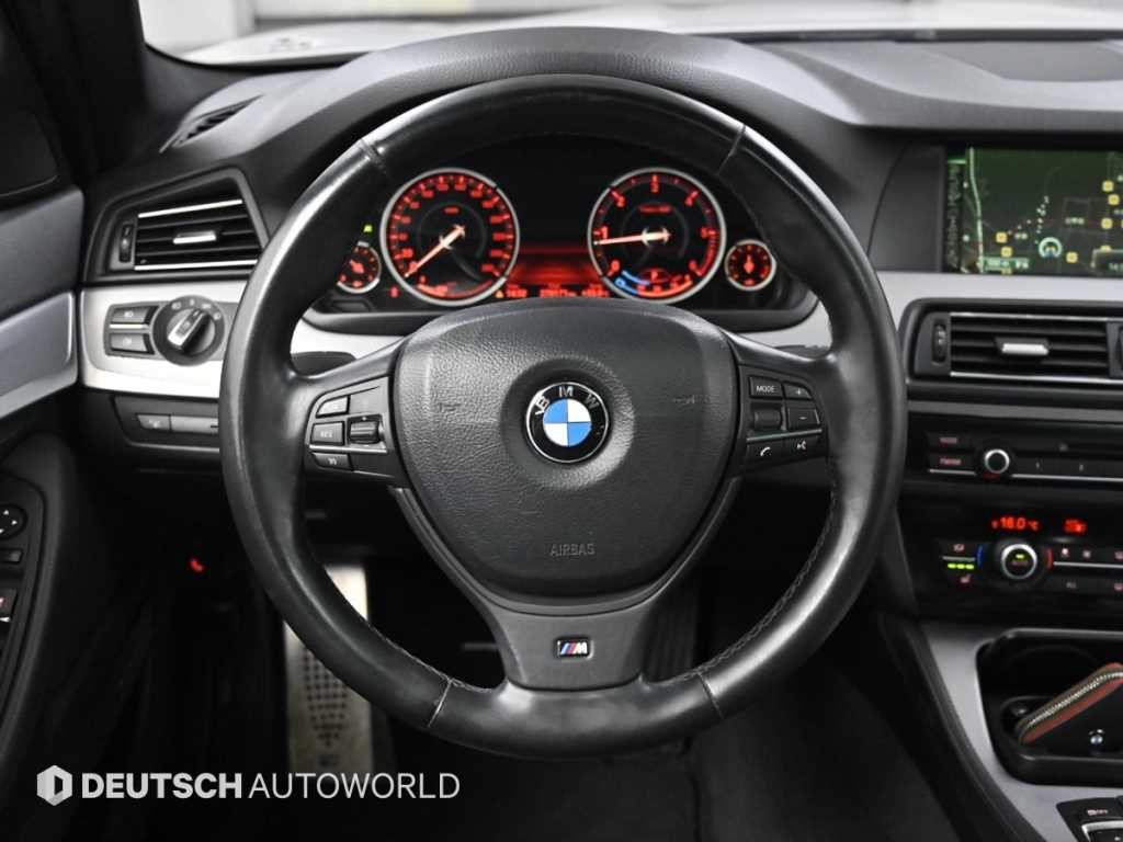 BMW 5시리즈 5시리즈 (F10) 520d M 스포츠 이미지 13