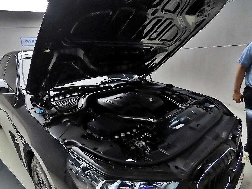 BMW 5시리즈 5시리즈 (G60) 520i 스페셜 에디션 이미지 19