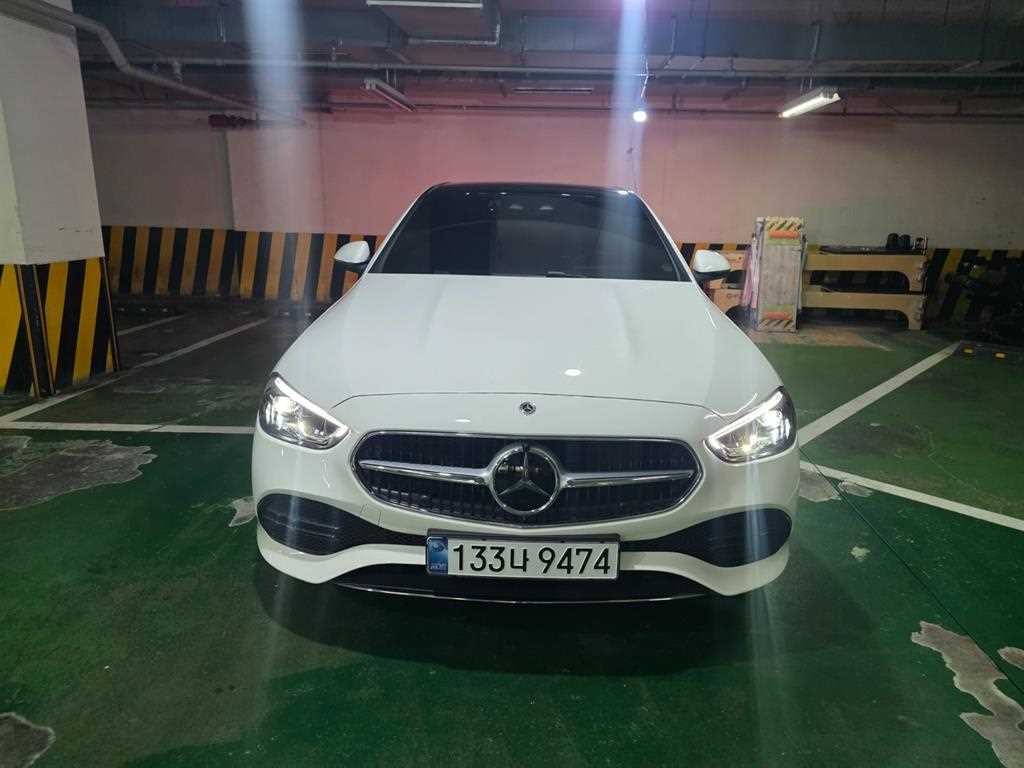 벤츠 C 클래스 C클래스 W206 C200 아방가르드 이미지 1