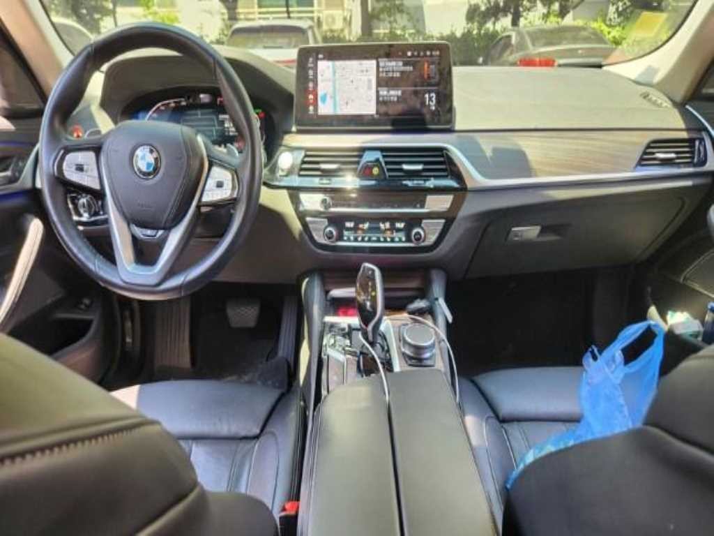 BMW 5시리즈 5시리즈 (G30) 530i 럭셔리 이미지 5