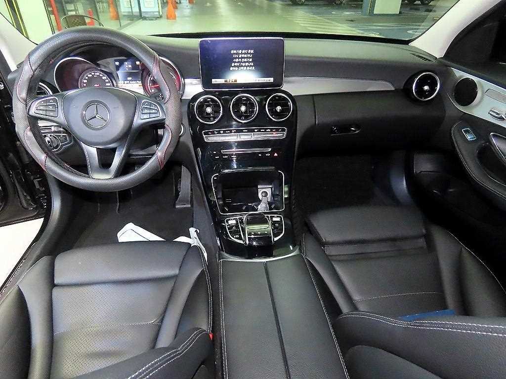 벤츠 C 클래스 C클래스 W205 C200 아방가르드 이미지 10