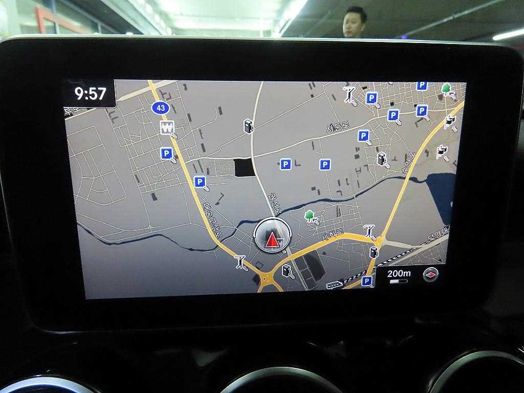 벤츠 C 클래스 C클래스 W205 C200 아방가르드 이미지 14
