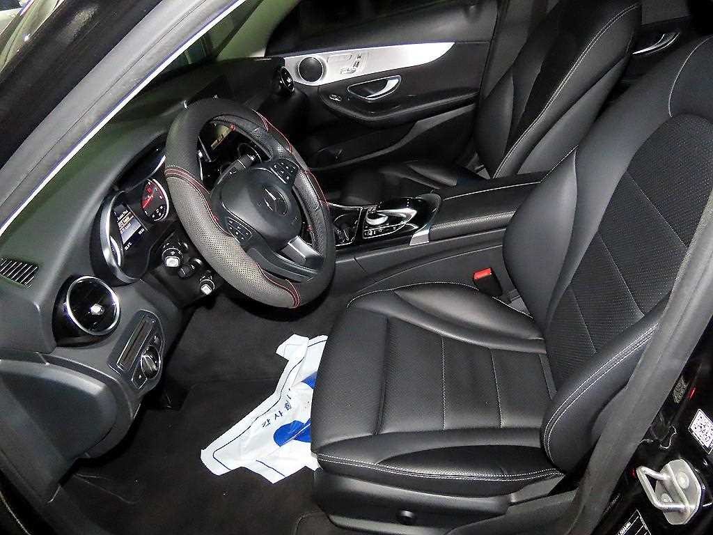 벤츠 C 클래스 C클래스 W205 C200 아방가르드 이미지 6