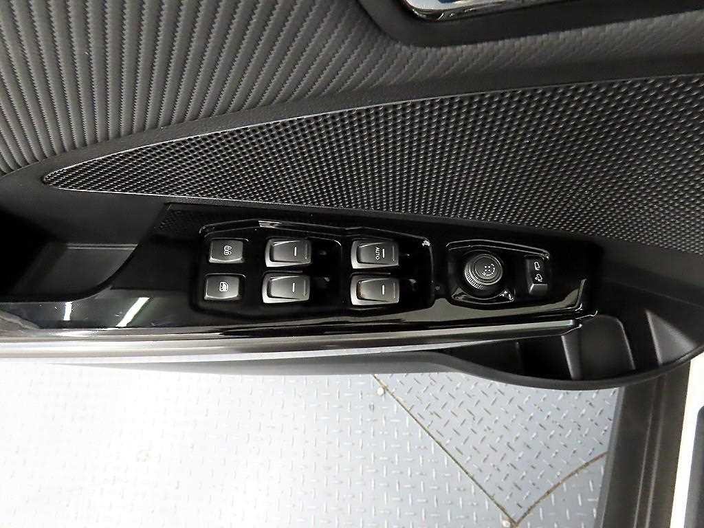 KG모빌리티(쌍용) 티볼리 베리 뉴 티볼리 2WD 가솔린 1.5 V5 이미지 11