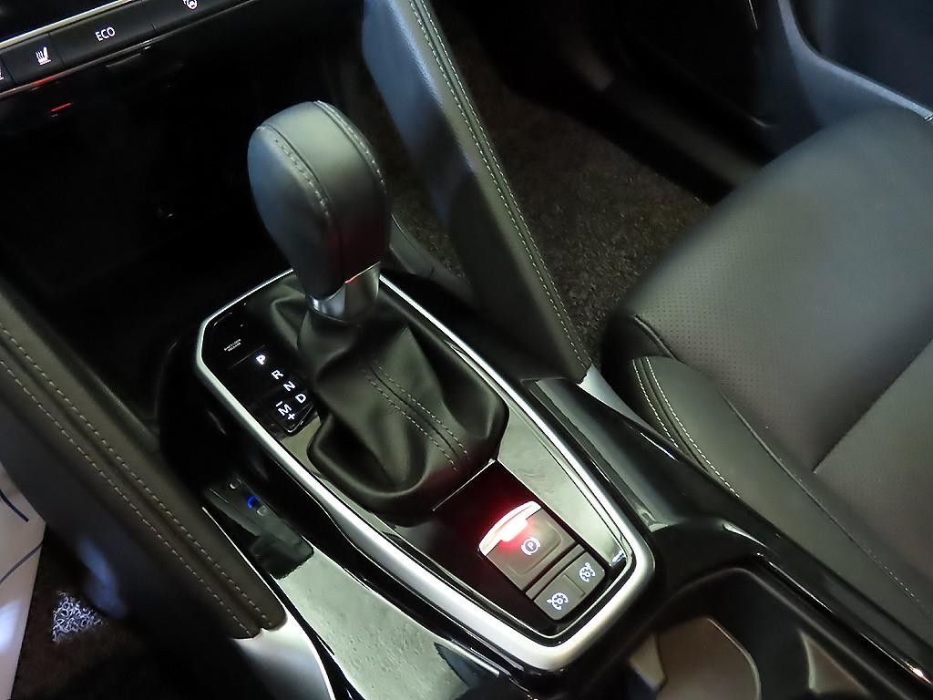 르노코리아(삼성) QM6 더뉴QM6 2.0 LPe RE 2WD 이미지 12