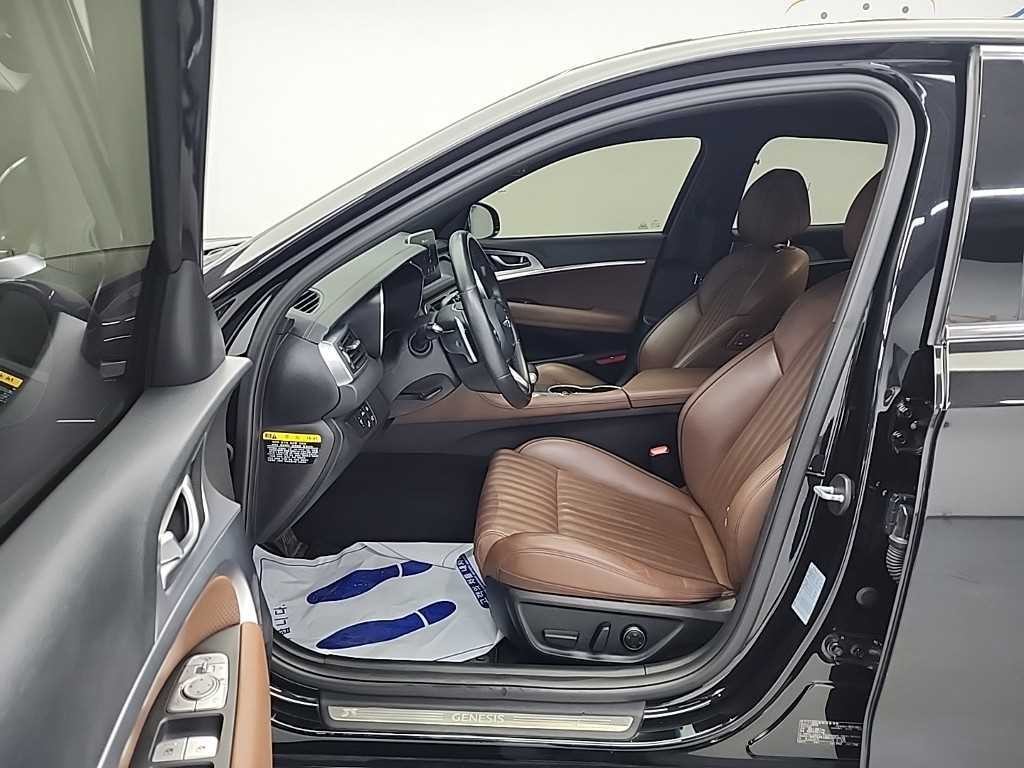 제네시스 G70 2.0T 이미지 11