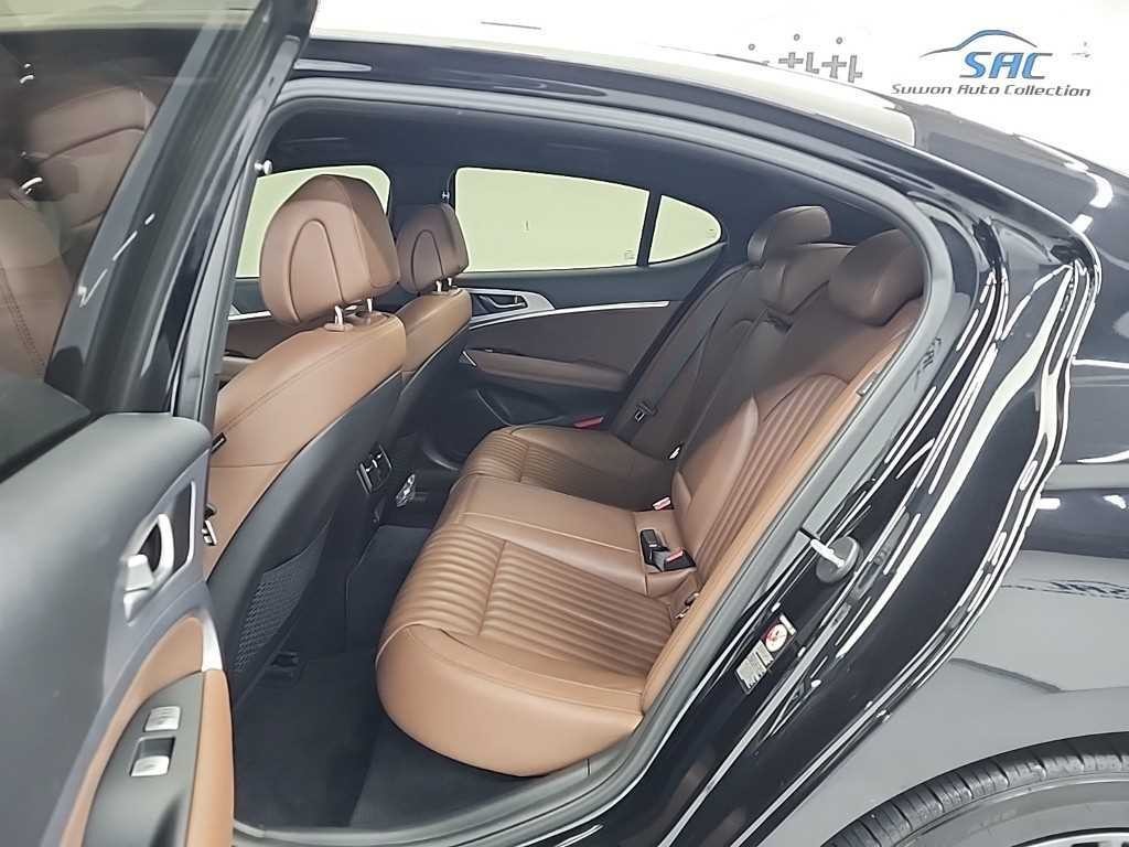 제네시스 G70 2.0T 이미지 12