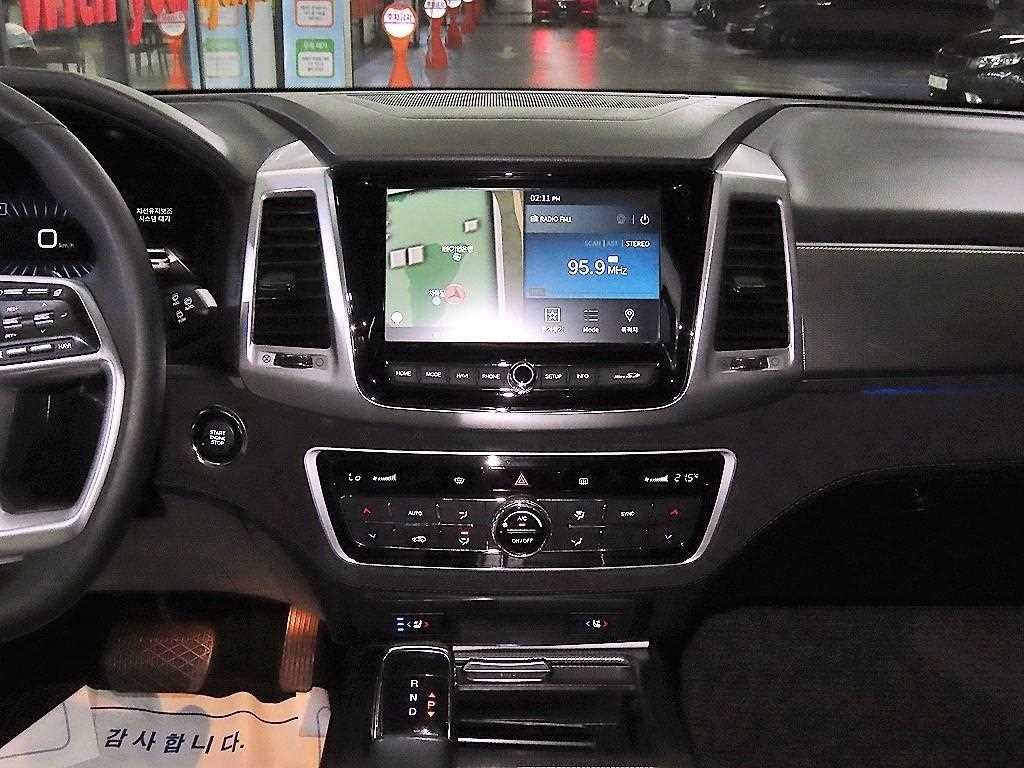 KG모빌리티(쌍용) 렉스턴 올 뉴 렉스턴 (Y450) 디젤 2.2 4WD 더 블랙 이미지 11