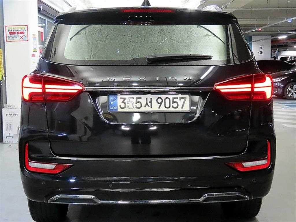 KG모빌리티(쌍용) 렉스턴 올 뉴 렉스턴 (Y450) 디젤 2.2 4WD 더 블랙 이미지 5