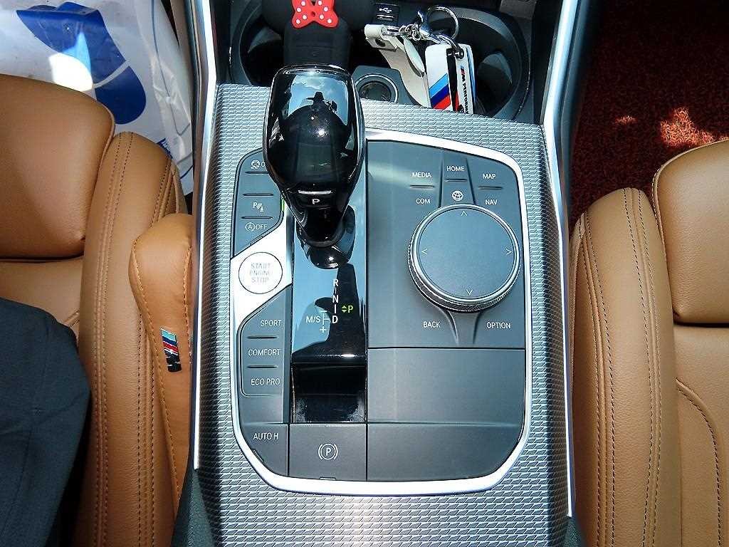 BMW 3시리즈 3시리즈 (G20) 330i xDrive M 스포츠 이미지 12