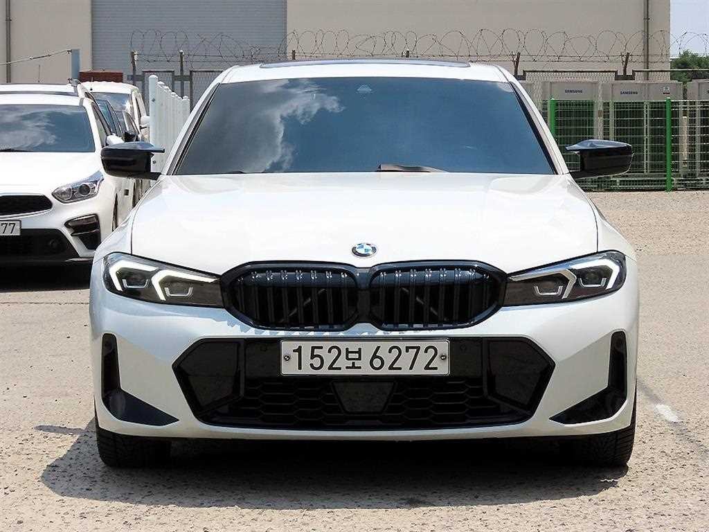 BMW 3시리즈 3시리즈 (G20) 330i xDrive M 스포츠 이미지 2
