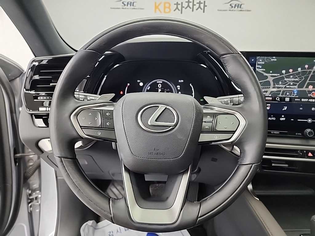 렉서스 RX RX 350h(5세대) 럭셔리 이미지 9