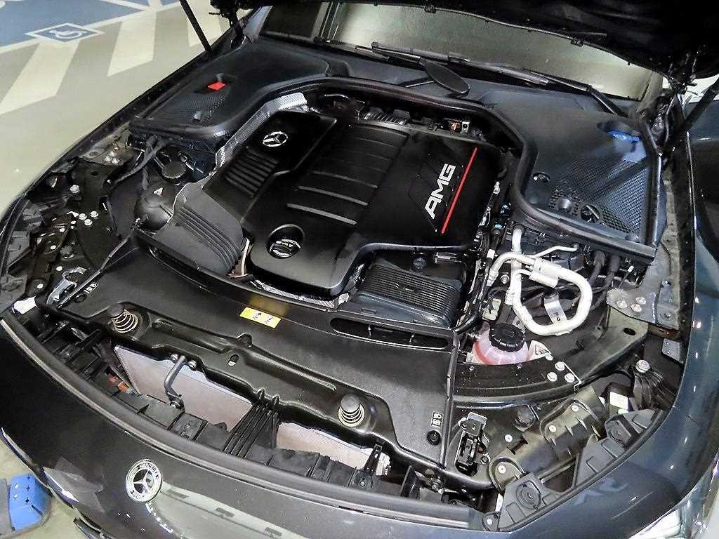 벤츠 AMG GT 4도어 43 4MATIC+ 다이나믹 이미지 19