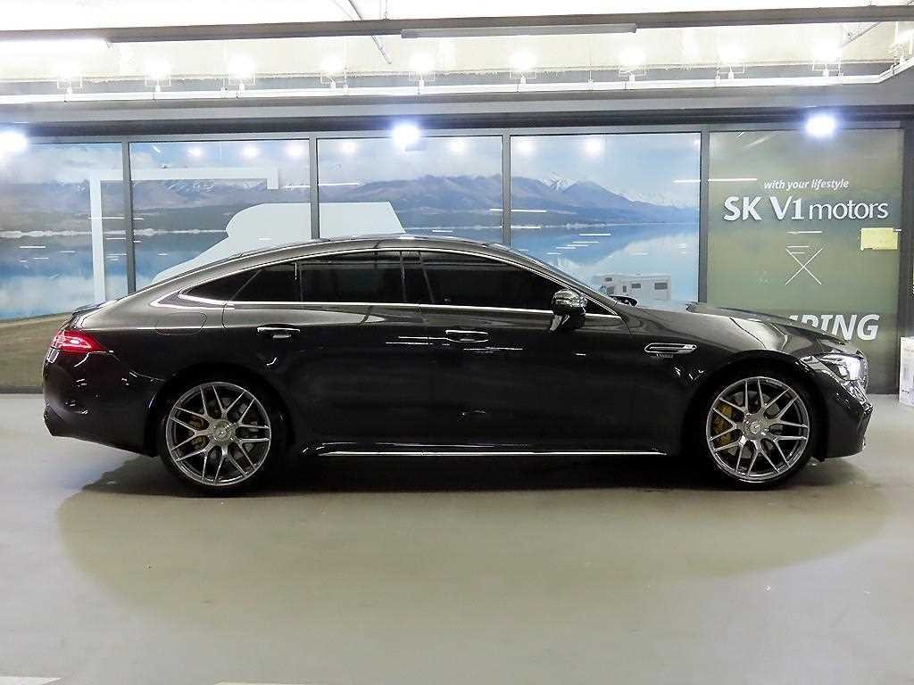 벤츠 AMG GT 4도어 43 4MATIC+ 다이나믹 이미지 3
