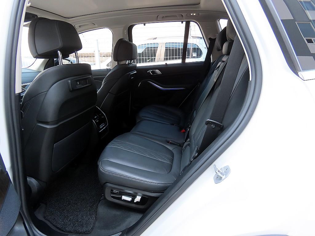 BMW X5 X5 (G05) xDrive 40i xLine 이미지 6