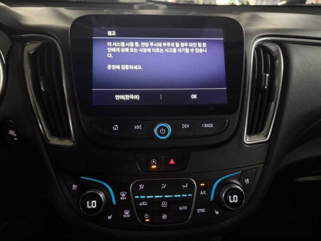 쉐보레 말리부 더뉴말리부 가솔린 1.3 E-터보 퍼펙트 블랙 프라임 세이프티 이미지 10