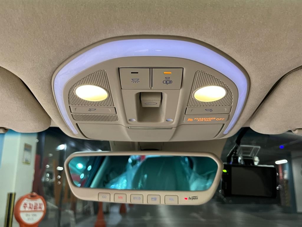 제네시스 G70 3.3T 스포츠 AWD 프레스티지 이미지 8