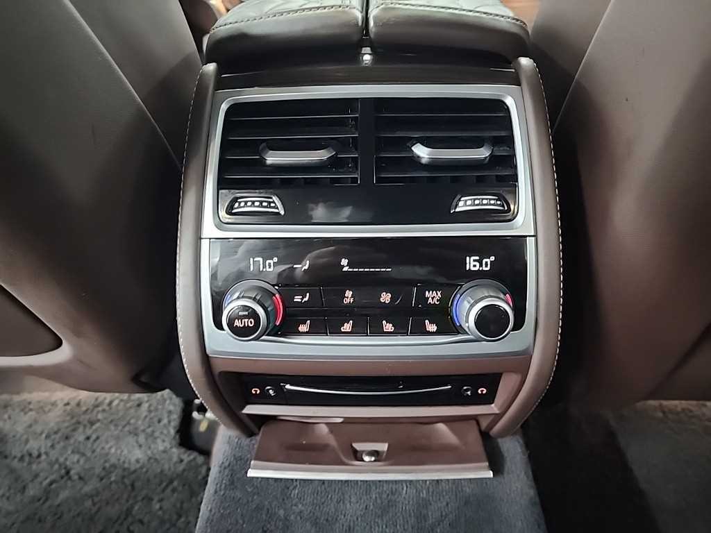 BMW 7시리즈 7시리즈 (G11) 740Li xDrive M SPORT 스포츠 이미지 13